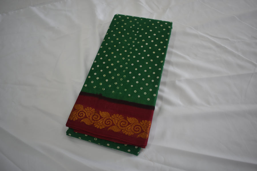 Wax Dotted Madurai Sungudi Saree