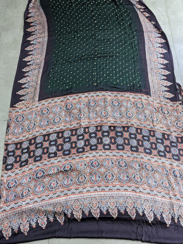 AJRAKH BANDHANI MODAL SILK SAREE (WITH BLOUSE) - Image 3