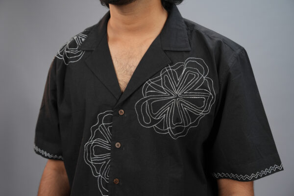 WHITE FLORAL EMBROIDERED BLACK COTTON SHIRT - Image 5