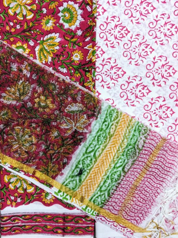 UNSTITCHED HANDBLOCKED MUL COTTON SUIT SET (WITH KOTA DORIYA DUPATTA)