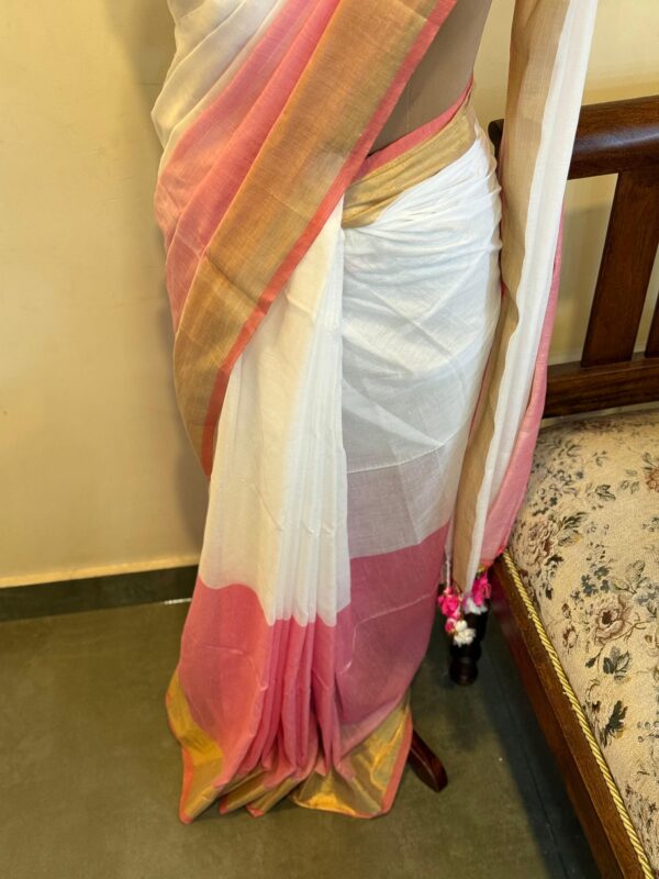 Handwoven Mul Cotton Saree in White and Blush Pink with Kasavu Border