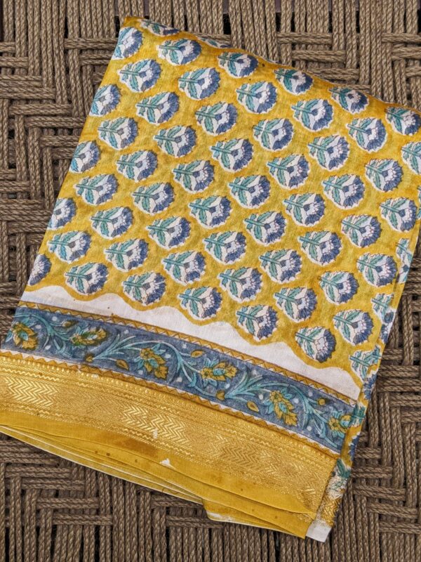 UNSTITCHED 3 PIECE MAHESWAERI SILK SUIT SET