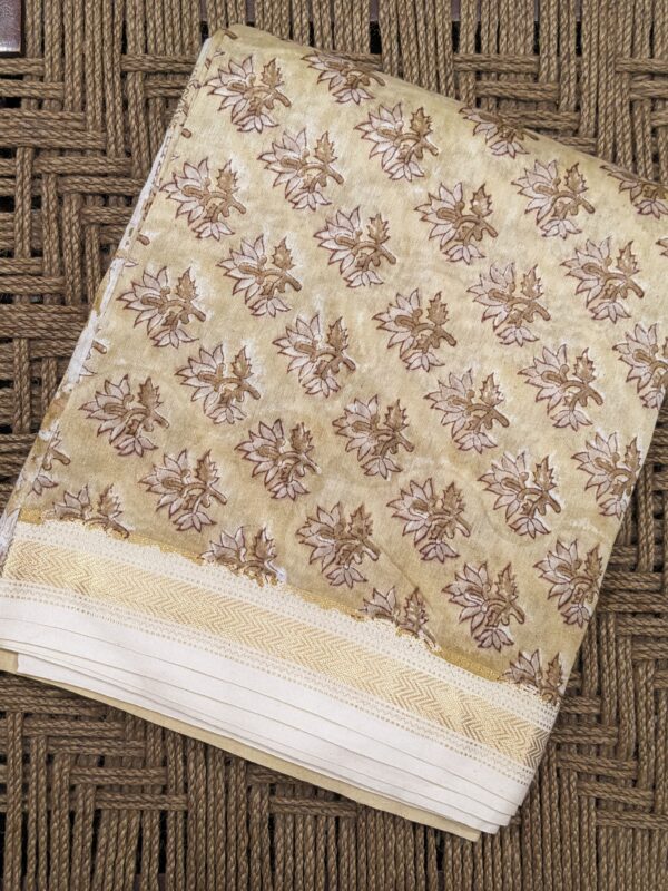 UNSTITCHED 3 PIECE MAHESWAERI SILK SUIT SET