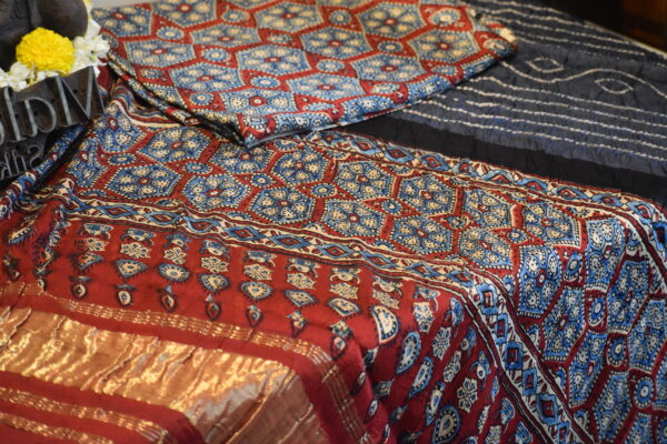 AJRAKH BANDHINI MODAL SUIT SET