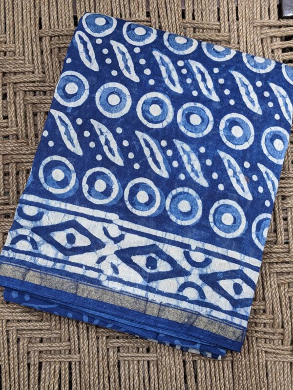 UNSTITCHED 3-PIECE CHANDERI SUIT SET