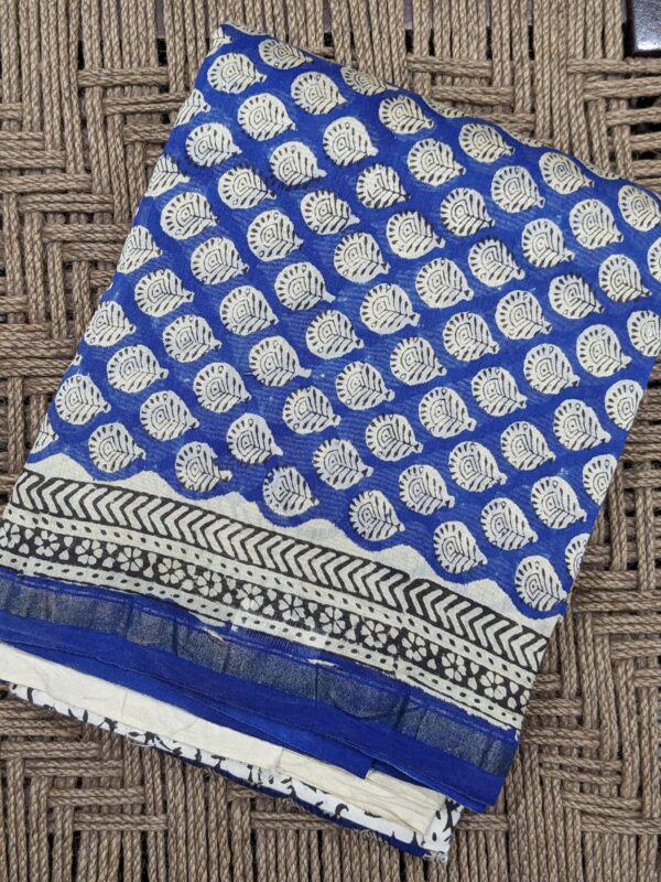 UNSTITCHED 3-PIECE CHANDERI SUIT SET