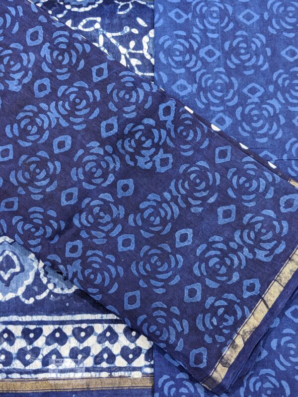 UNSTITCHED 3-PIECE CHANDERI SUIT SET