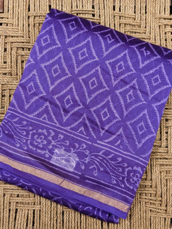 UNSTITCHED 3-PIECE CHANDERI SUIT SET
