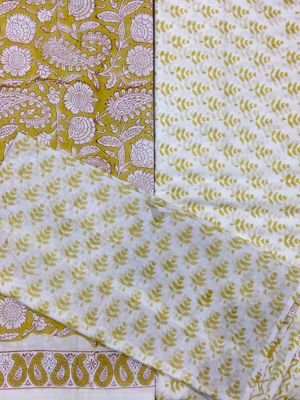 UNSTITCHED HANDBLOCKED MUL COTTON SUIT SET (WITH KOTA DORIYA DUPATTA)