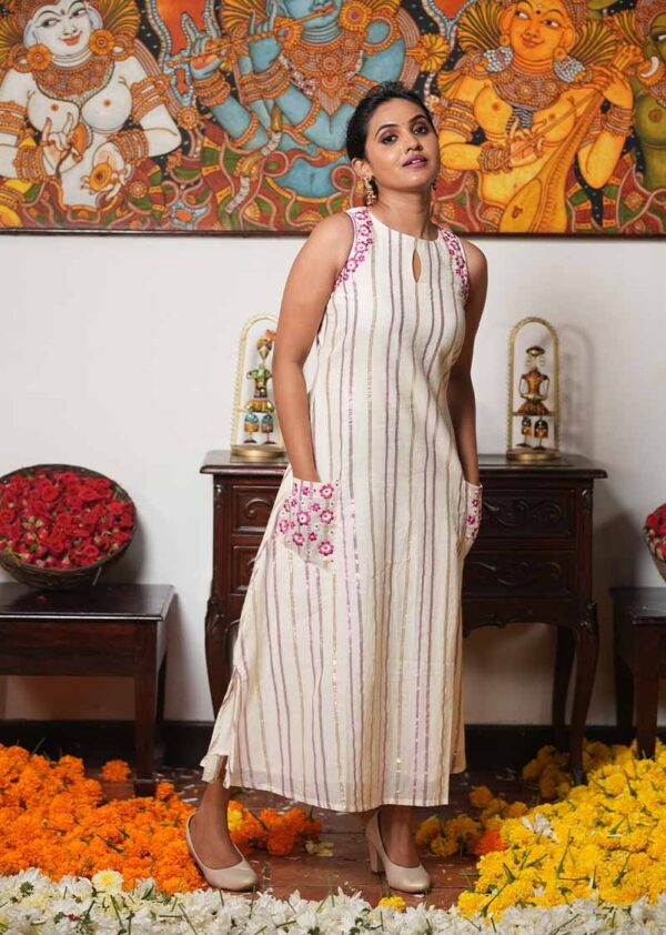KAVYA – EMBROIDERED LUREX KURTA DRESS