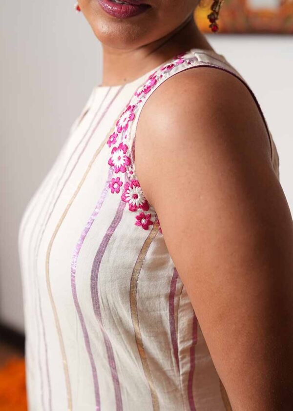 KAVYA – EMBROIDERED LUREX KURTA DRESS