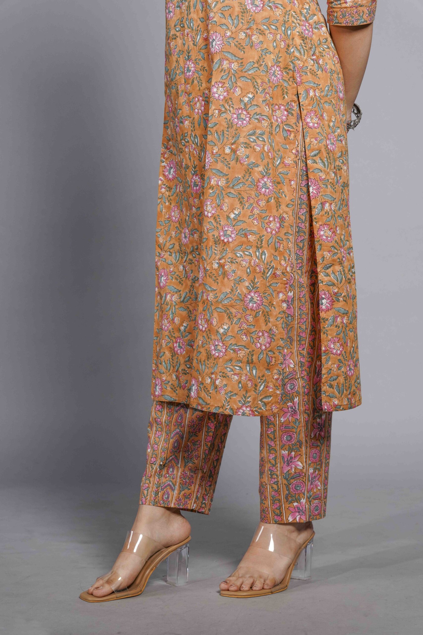 Sanganeri Cotton Kurta Set - Image 4