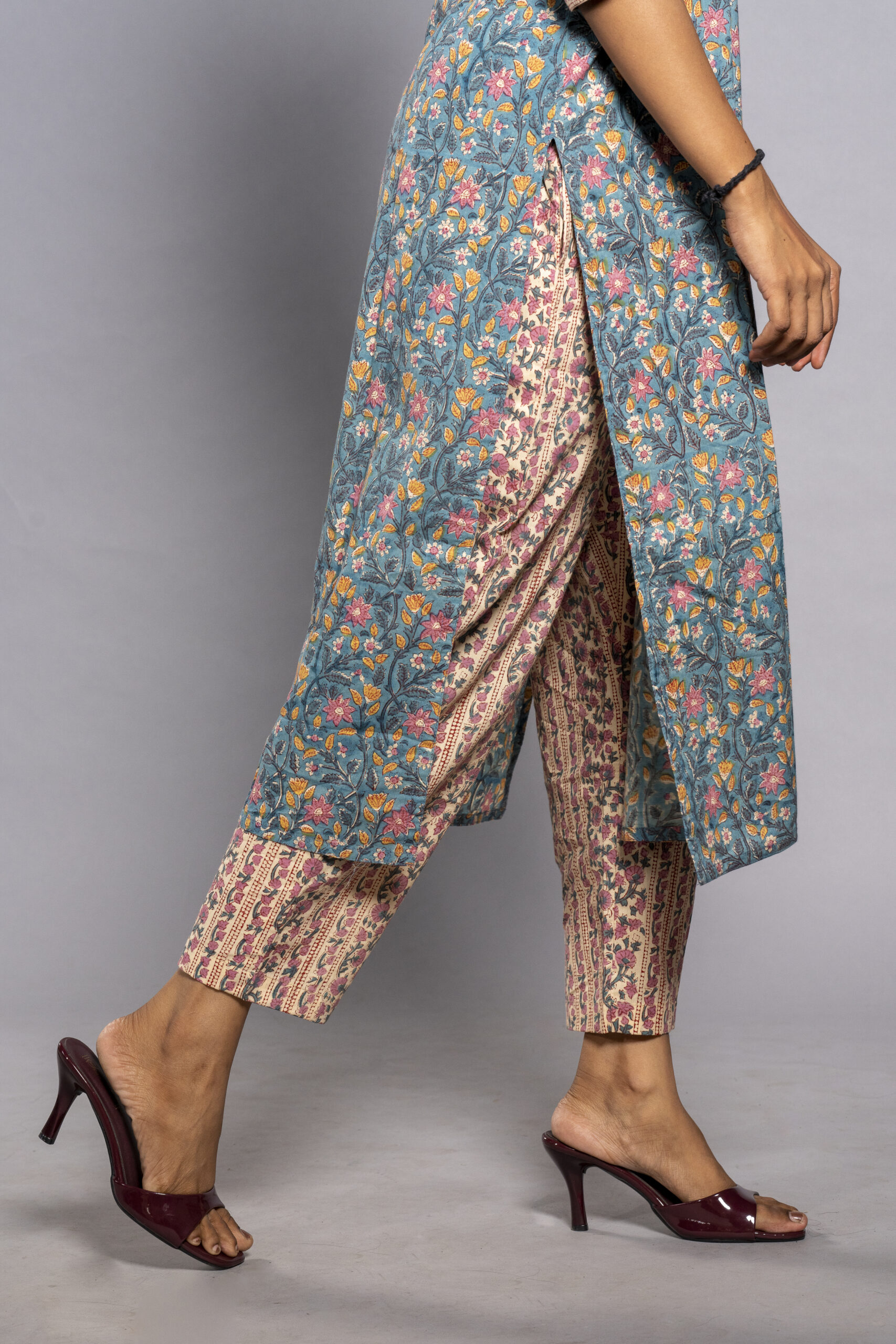 Sanganeri Cotton Kurta Set - Image 6